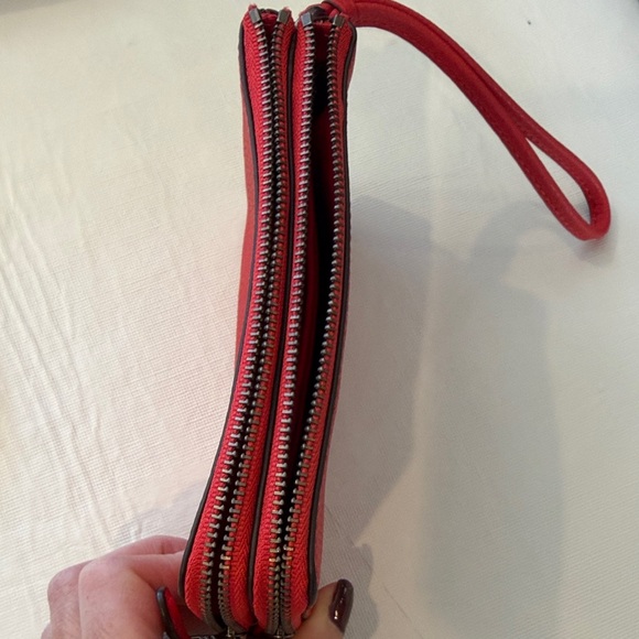 Coach Red Pebble Leather Wristlet Wallet Zip Pouch NWT - Picture 5 of 7